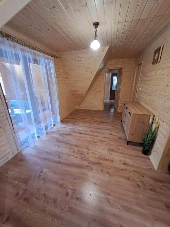 Dworek Na Skraju Lasu